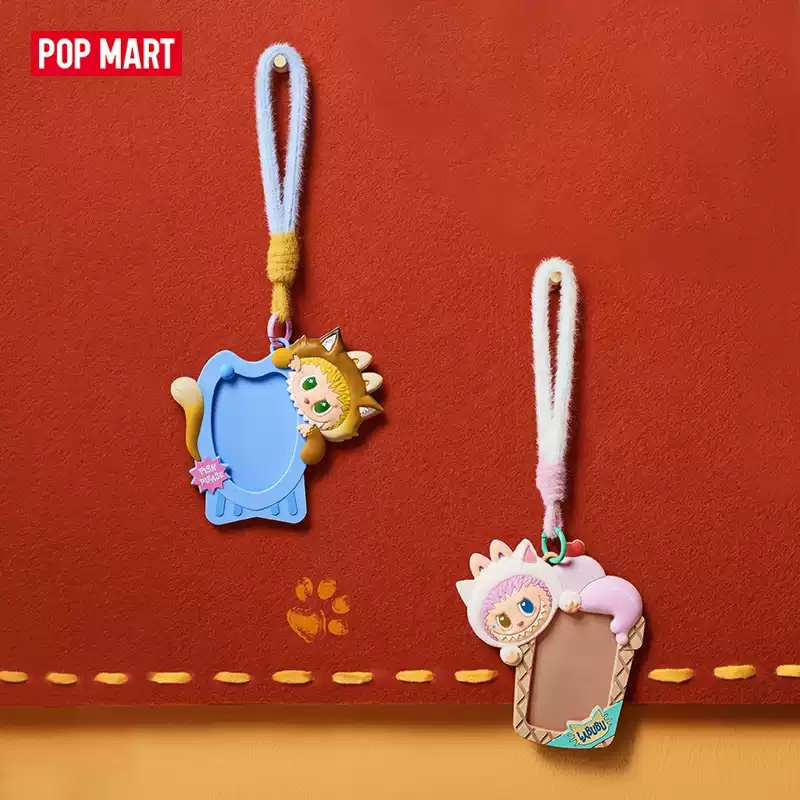 POP MART LABUBU THE MONSTERS C - Action Figure Stand 评论和价格
